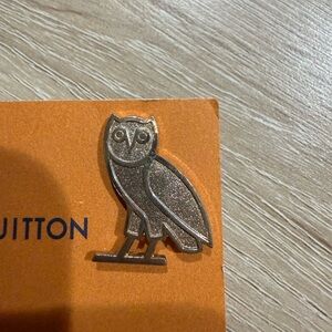 OVO owl gold enamel pin